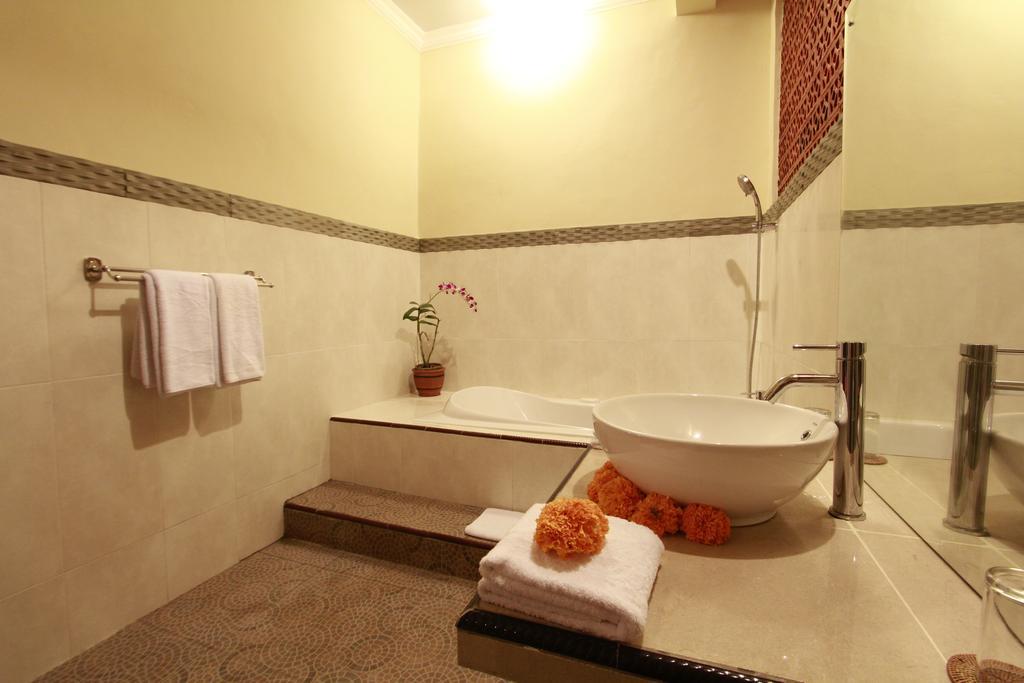 Pekak Mangku Guest House Ubud Værelse billede