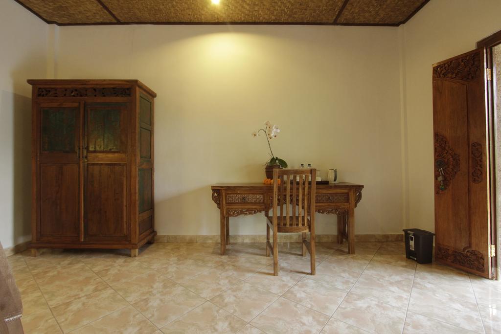 Pekak Mangku Guest House Ubud Værelse billede